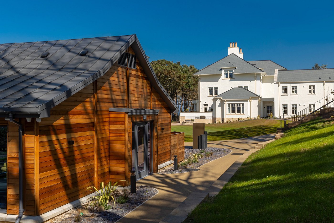 Dunluce Lodge